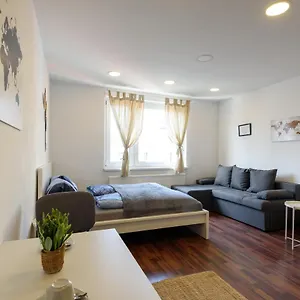 apartment-hernals-1170.vienna-besthotels.com/